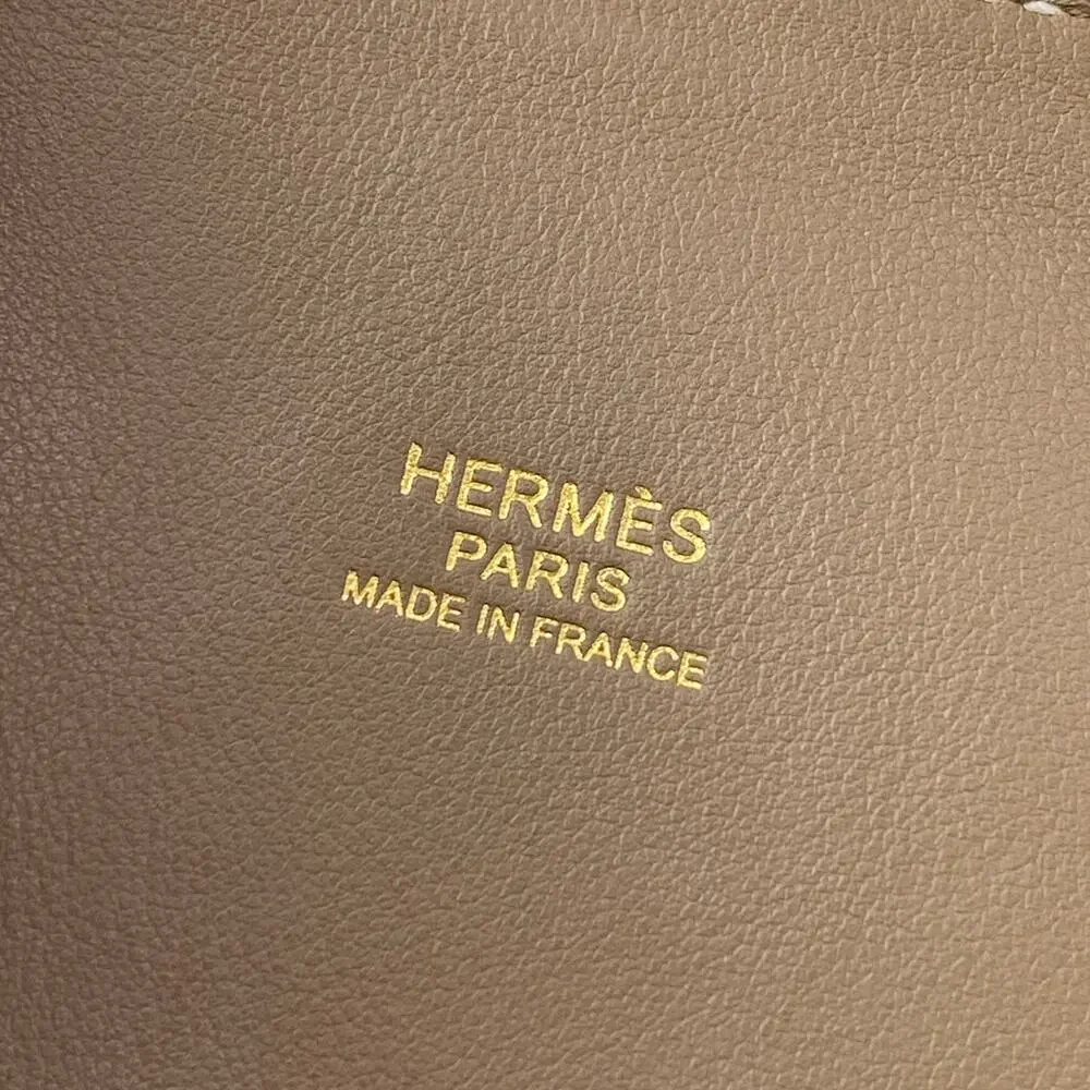 Hermès Bolide 31 Handbag